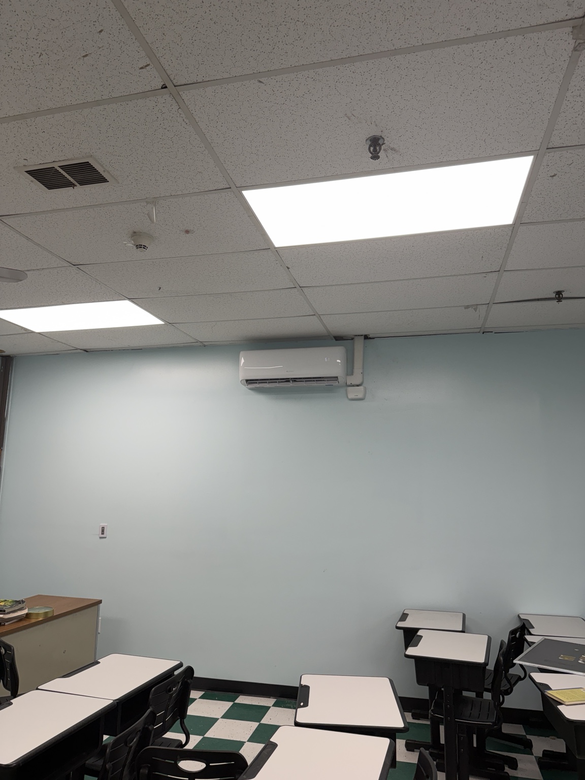 Mini-split installed in a commercial classroom